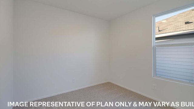 207B HARRISON XING, Uhland, TX 78640