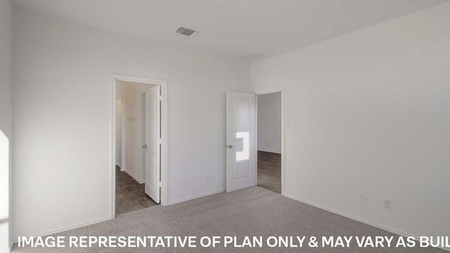 207B HARRISON XING, Uhland, TX 78640