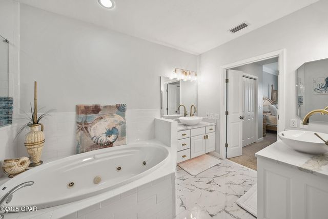 8601 W Surf 15 - Drive 15w, Panama City Beach, FL 32408