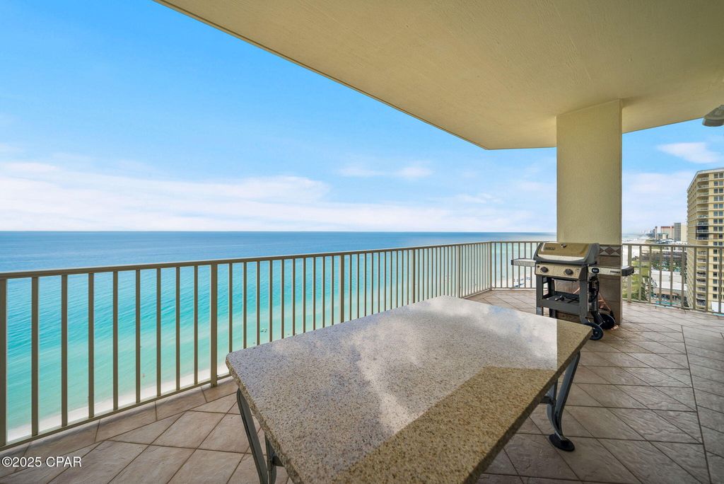 Image 54 of property listing at 8601 W Surf 15 - Drive 15w, Panama City Beach, FL 32408