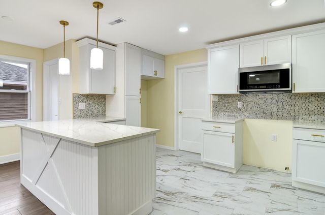 4381 Lincoln Street, Gary, IN 46408