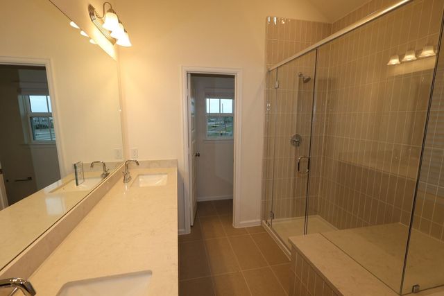 3016 Tres Olivos Drive, Houston, TX 77047