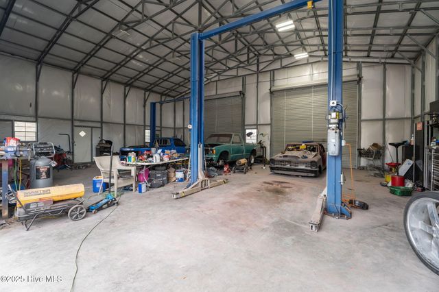 2317 Meadowbrook Road, Rocky Mount, NC 27801