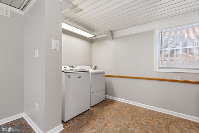 1411 WEDGEWOOD RD, Wilmington, DE 19805