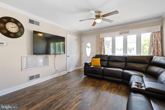 1411 WEDGEWOOD RD, Wilmington, DE 19805