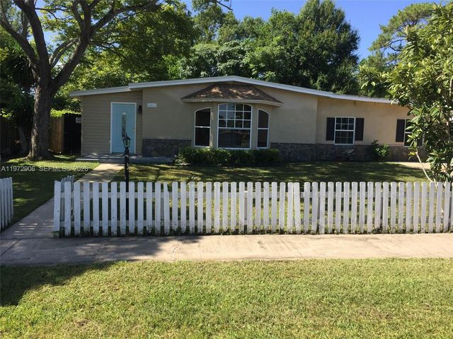 1467 Renton, Deltona, FL 32725
