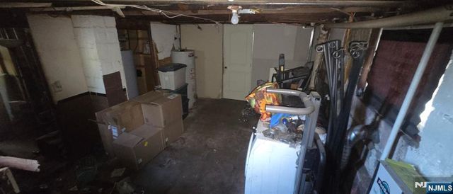 886 Main Street, Hackensack, NJ 07601