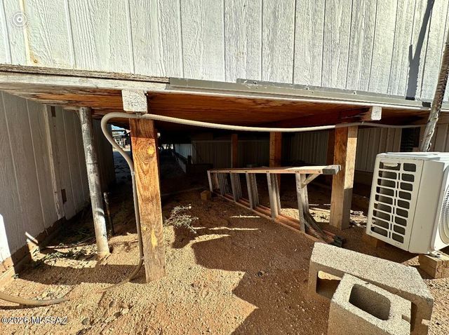 7021 W Bucking Horse Road, Sahuarita, AZ 85629