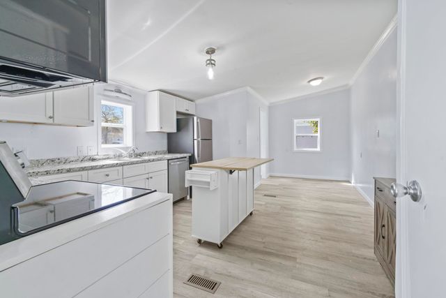 644 Summer Dr., Conway, SC 29526