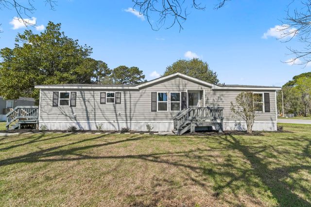 644 Summer Dr., Conway, SC 29526