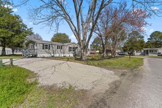 644 Summer Dr., Conway, SC 29526