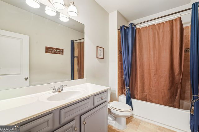 4876 Albany Way, Atlanta, GA 30331