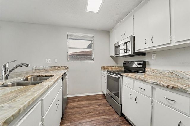 10111 GARDENIA LANE, Port Richey, FL 34668