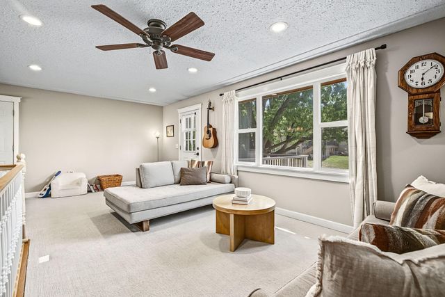 11180 Lower 167th Street W, Lakeville, MN 55044