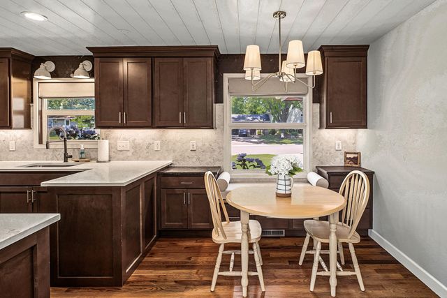 11180 Lower 167th Street W, Lakeville, MN 55044