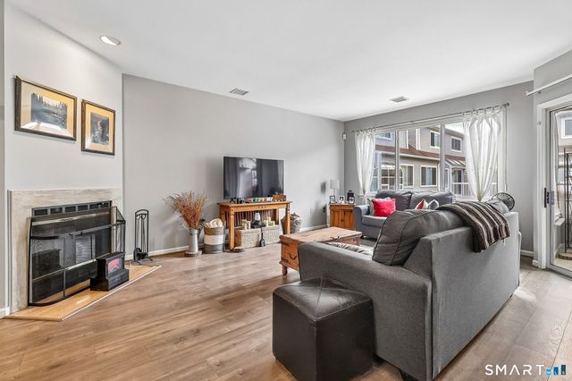 1900 Summer Street 19, Stamford, CT 06905