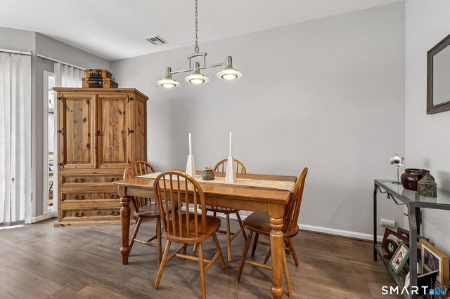 1900 Summer Street 19, Stamford, CT 06905