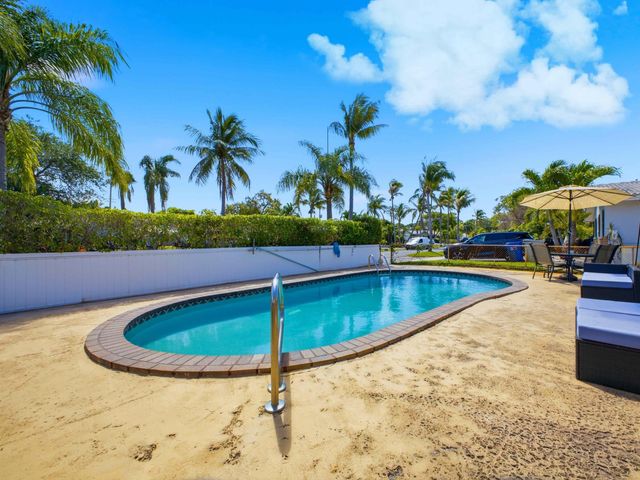 451 SE 1st Avenue A-B, Pompano Beach, FL 33060
