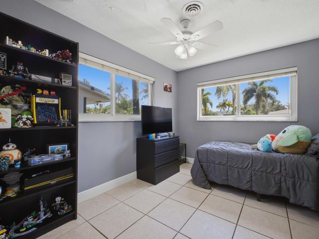 451 SE 1st Avenue A-B, Pompano Beach, FL 33060