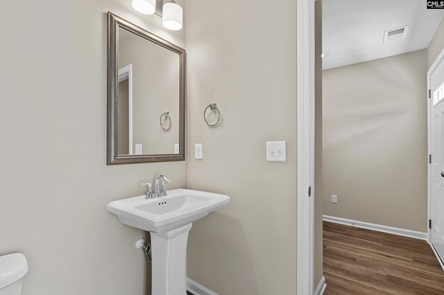 37 Harmon Road, Hopkins, SC 29061