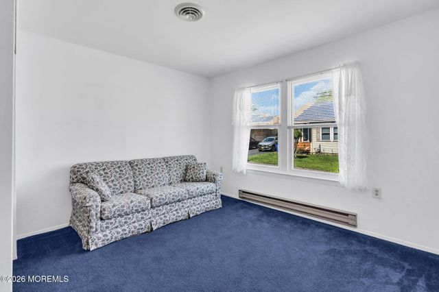 22B Alpine Road 63, Whiting, NJ 08759