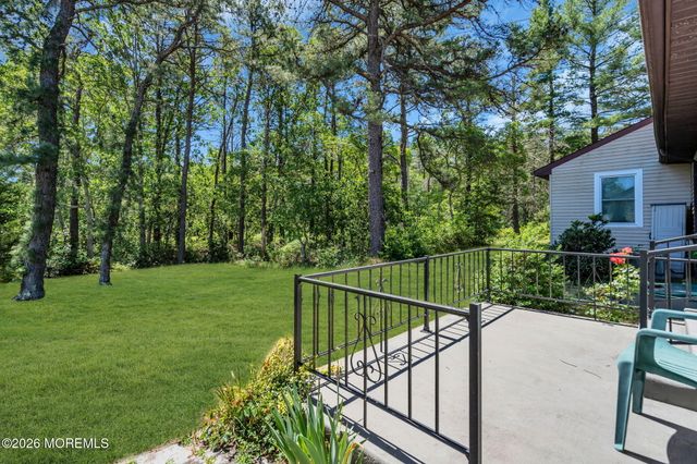 22B Alpine Road 63, Whiting, NJ 08759