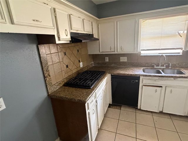 418 Merriweather Street, Houston, TX 77598