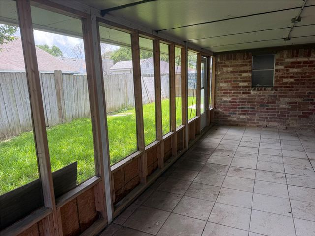 418 Merriweather Street, Houston, TX 77598