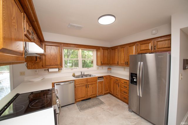 4120 Black Forest Lane, West Lafayette, IN 47906