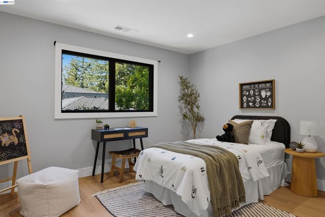 2170 Deer Oak Way, Danville, CA 94506