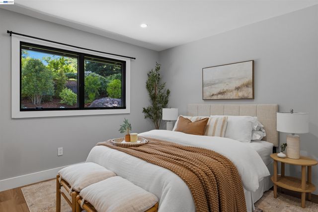 2170 Deer Oak Way, Danville, CA 94506
