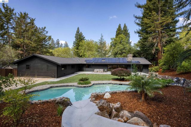 2170 Deer Oak Way, Danville, CA 94506