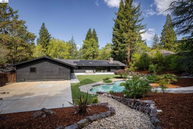 2170 Deer Oak Way, Danville, CA 94506