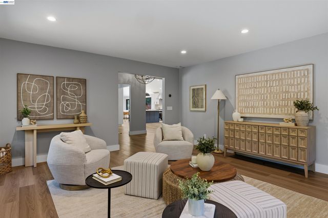 2170 Deer Oak Way, Danville, CA 94506
