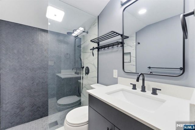 24 Bryant Avenue, Bloomfield, NJ 07003