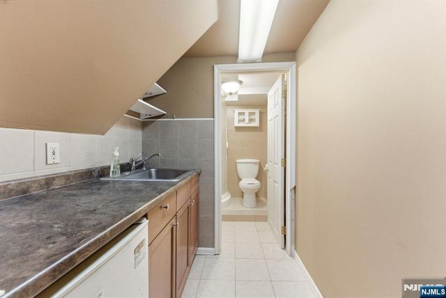 24 Bryant Avenue, Bloomfield, NJ 07003