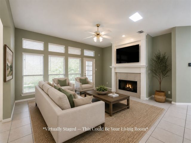 203 Arbor Park Drive, Euless, TX 76039