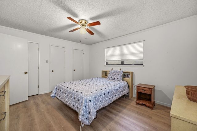904 Spanish Trail Drive, Granbury, TX 76048