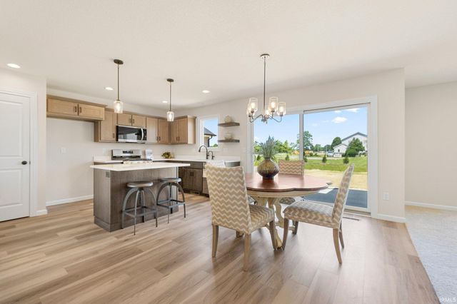 10923 Oaklynn Reserve Boulevard, Fort Wayne, IN 46835