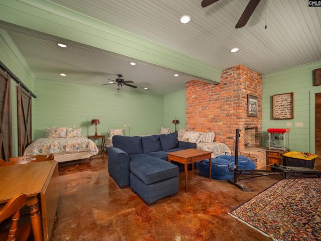 220 Roddy Dairy Lane, Winnsboro, SC 29180
