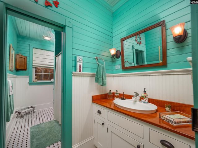 220 Roddy Dairy Lane, Winnsboro, SC 29180