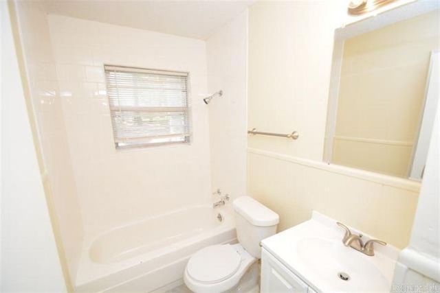 6313 Senate Drive, Little Rock, AR 72209