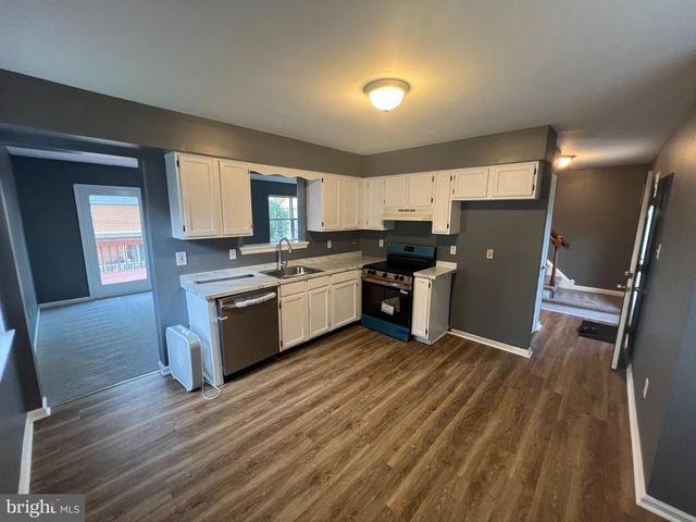 309 KENNEDY DR, Downingtown, PA 19335