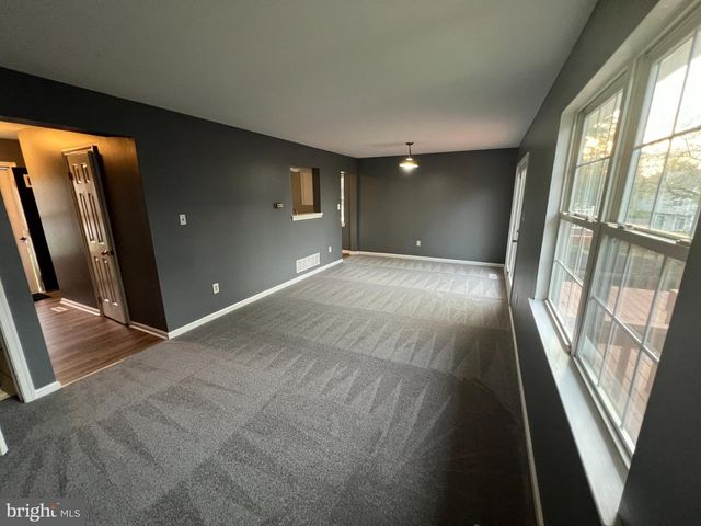 309 KENNEDY DR, Downingtown, PA 19335