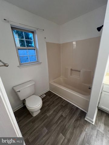 309 KENNEDY DR, Downingtown, PA 19335