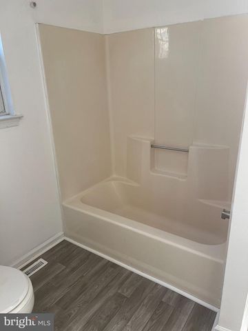 309 KENNEDY DR, Downingtown, PA 19335