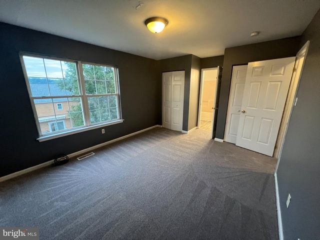 309 KENNEDY DR, Downingtown, PA 19335