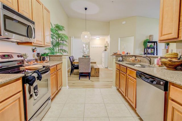 2344 Golden Lake Loop, St Augustine, FL 32084