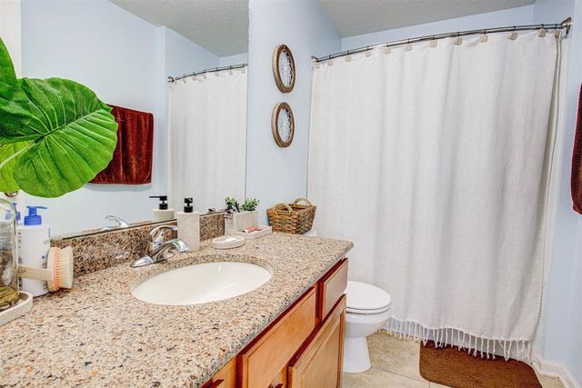 2344 Golden Lake Loop, St Augustine, FL 32084