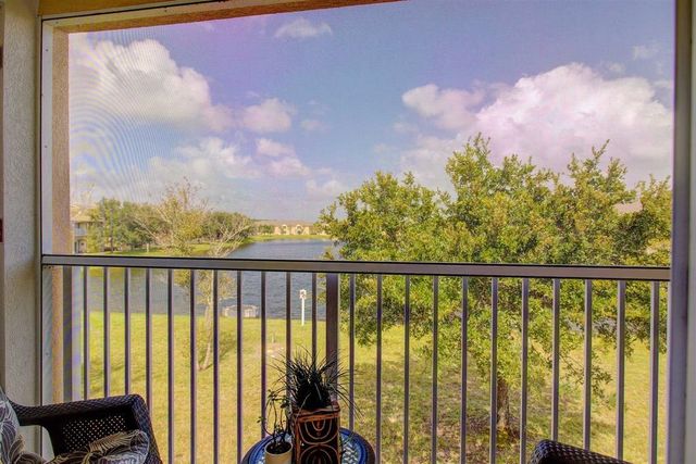 2344 Golden Lake Loop, St Augustine, FL 32084